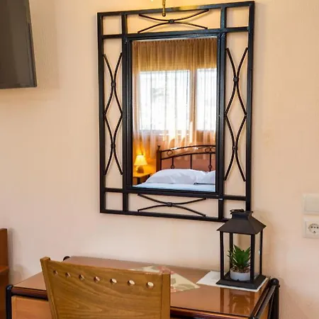 Avra Aparthotel