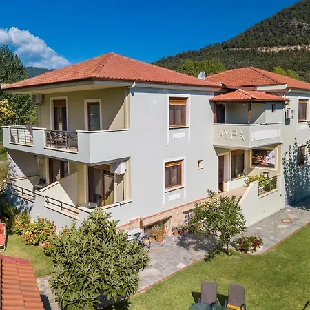 Avra 克里斯阿穆迪亚