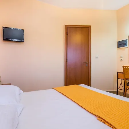 Aparthotel Avra Chrysi Ammoudia