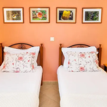 Avra Aparthotel Chrysi Ammoudia